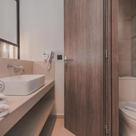 Otel Cavo Di 4*