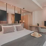 Hotel Cavo Di 4*