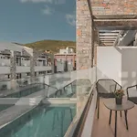 Cavo Di Hotel Kalamákion