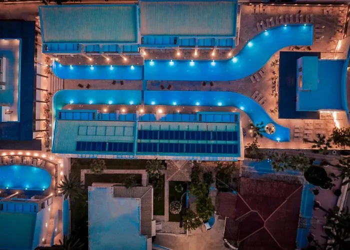 Cavo Di Hotel Kalamákion