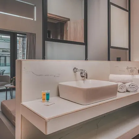 Cavo Di 4* Kalamákion