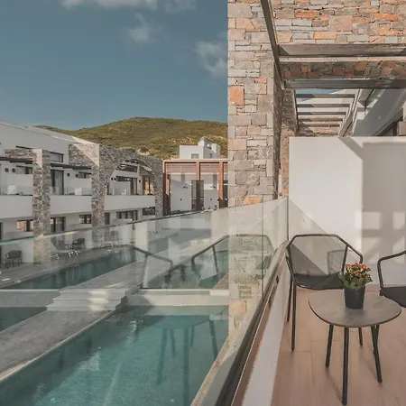 Cavo Di Hotell Kalamákion